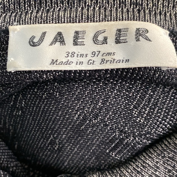 Grey and Black Cardigan Sweater with an Artistic Abstract Design - Picture 5 of 8